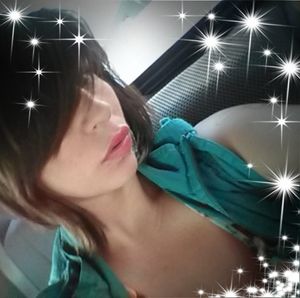 Meet your Posher, Lydia